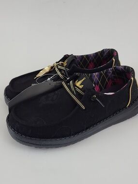 Hey Dude Disney Snow White Evil Queen Women's Size 5 / EU 36